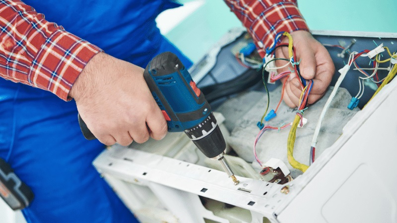 Yunusemre Sunny Sunny çamaşır makinesi kart tamiri – Su almama arızası orijinal parça ile giderildi. - Teknik servis örneği